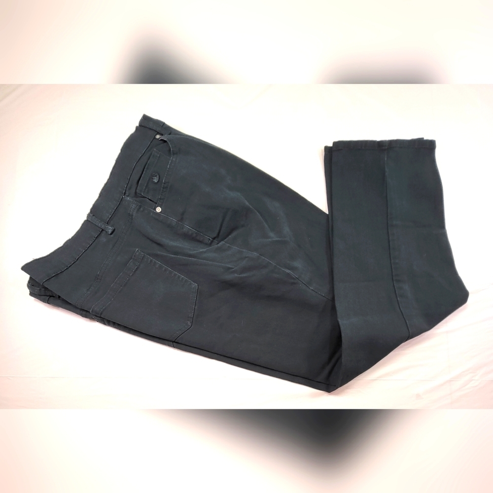 GLORIA VANDERBILT Amanda Straight Leg Stretch Jeans in Teal Green - Size 18W